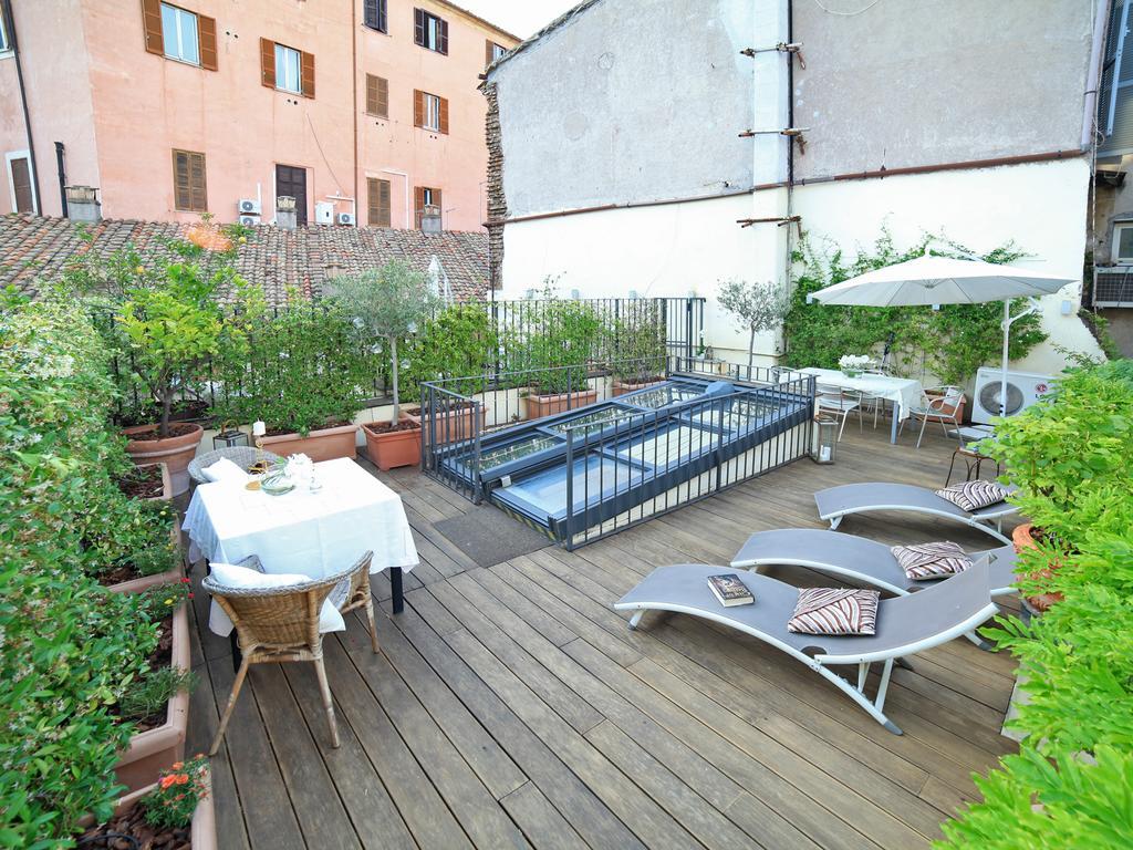 Nostromondo Ciancaleoni Palace Buitenkant foto